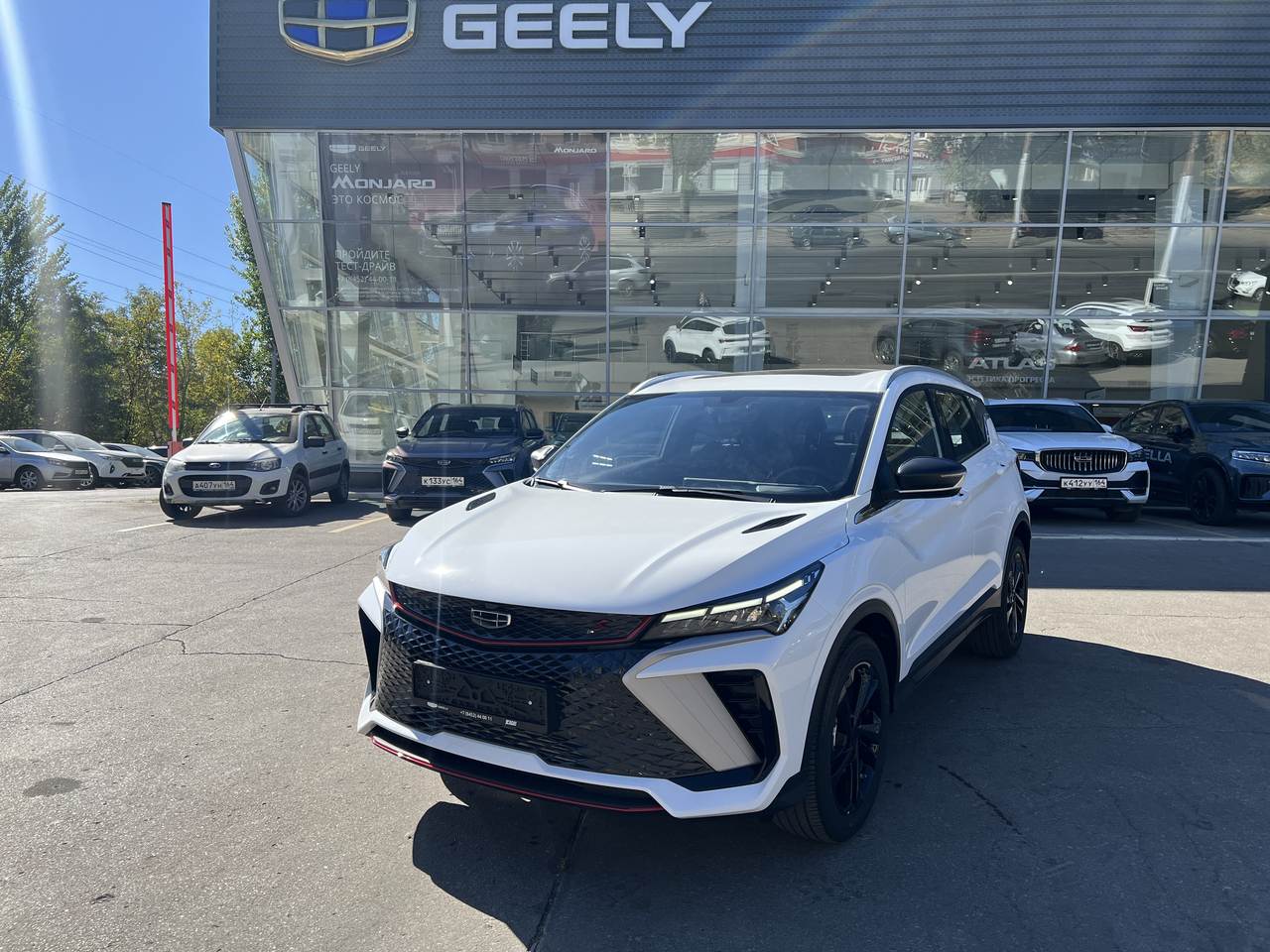 Geely Coolray Рестайлинг Luxury 1.5T 7DCT (147 л.с.)