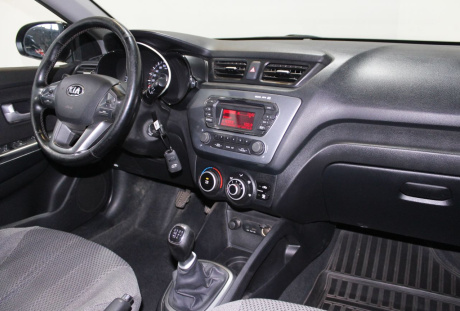 Kia Rio 2014 года с пробегом 132 575 км, фото 14