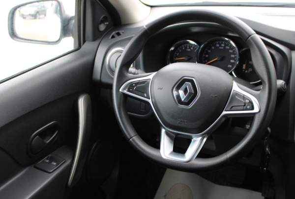 Renault Sandero 2020 года с пробегом 49 114 км, фото 17
