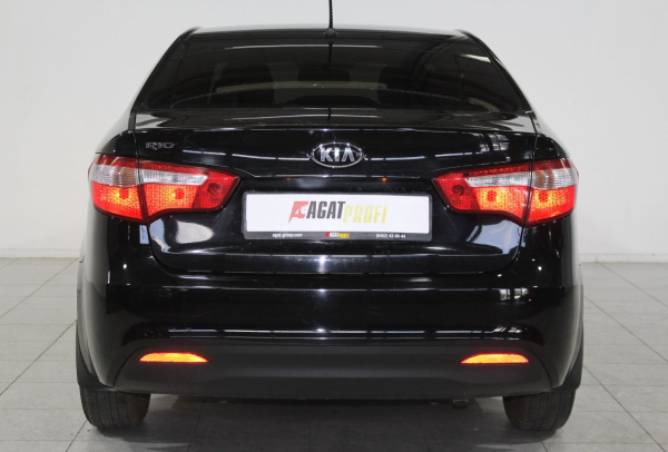 Kia Rio 2014 года с пробегом 132 575 км, фото 6