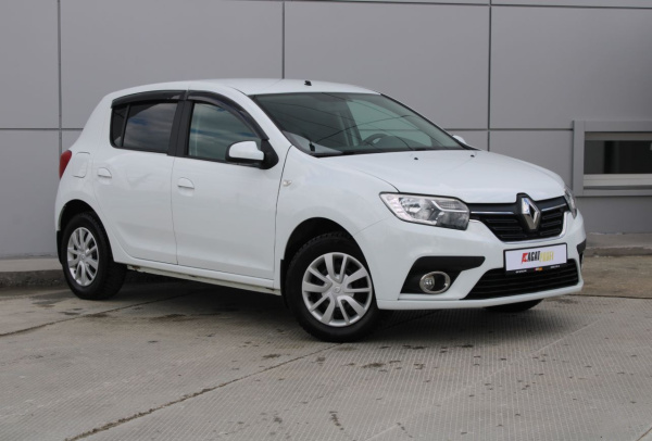 Renault Sandero 2020 года с пробегом 49 114 км, фото 3
